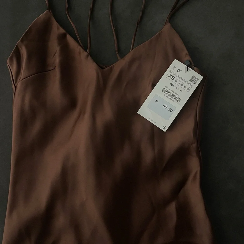 BROWN SILK MIDI DRESS - Picture 5 of 6